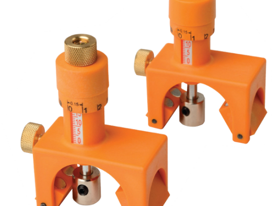CMT : Jeu de 2 regleurs de fer pour arbre 65 à 130 mm