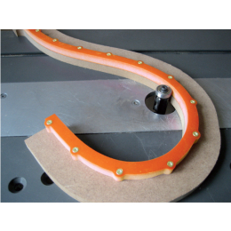 CMT : Gabarit de chantournage multicourbe 1000
